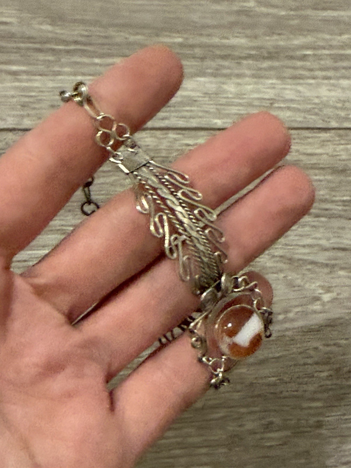 Silver Tone Wire Wrap Cable Chain Bracelet Round Brown & White Stone, 7in