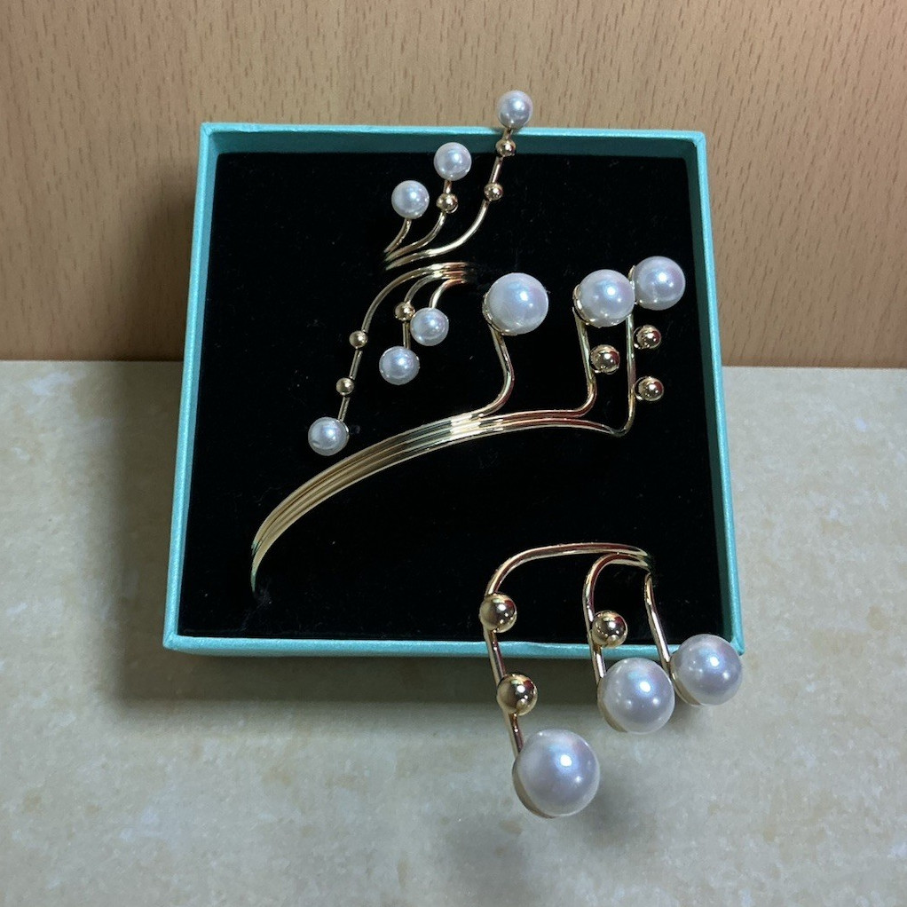 Gold Tone Imitation Pearl Jewelry Set Bracelet & Earrings White Round