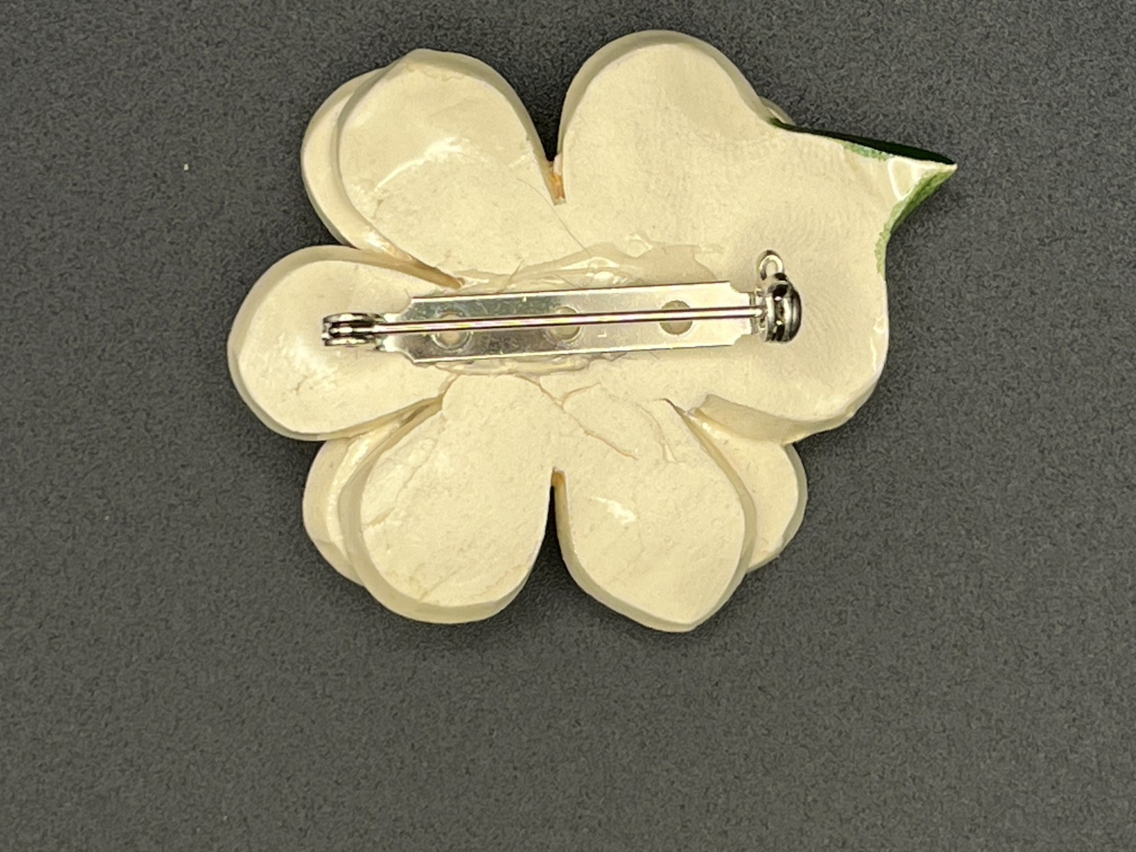 Vintage Ceramic Enamel Dogwood Flower Pin/Brooch