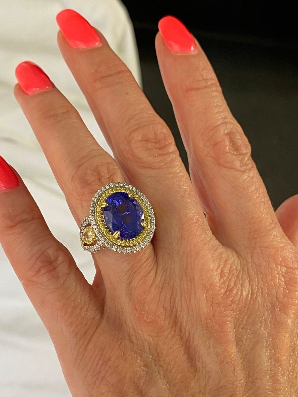 GIA 7.71CT Oval Brilliant Cut Tanzanite Diamond Ring 14k White Gold 9.59 TCW