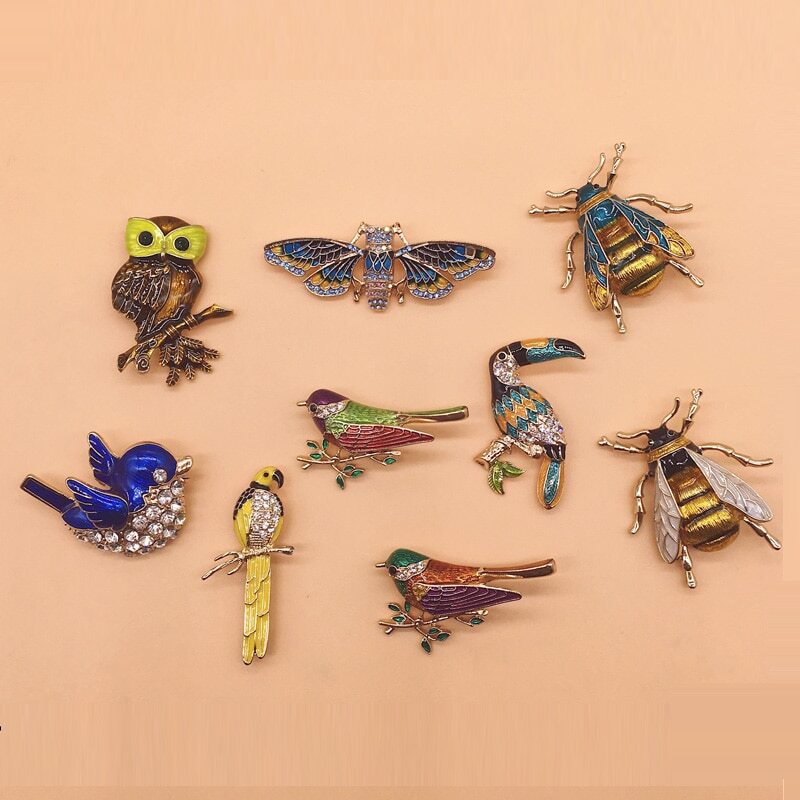 Retro Insect Brooch Forest literary Fresh Pins Woman Accessories Brooches