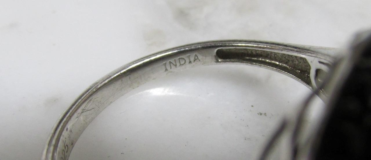 Black Cat’s Eye Sterling Silver Ring w/ Black Stone Accents Sz 9 ~ 6.4g ~ 6-A330