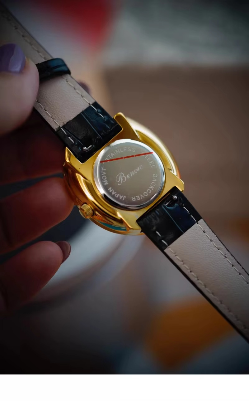 Y2K Paint Board Art Women Watch Student Vintage Retro Quartz Wristwatch Gift