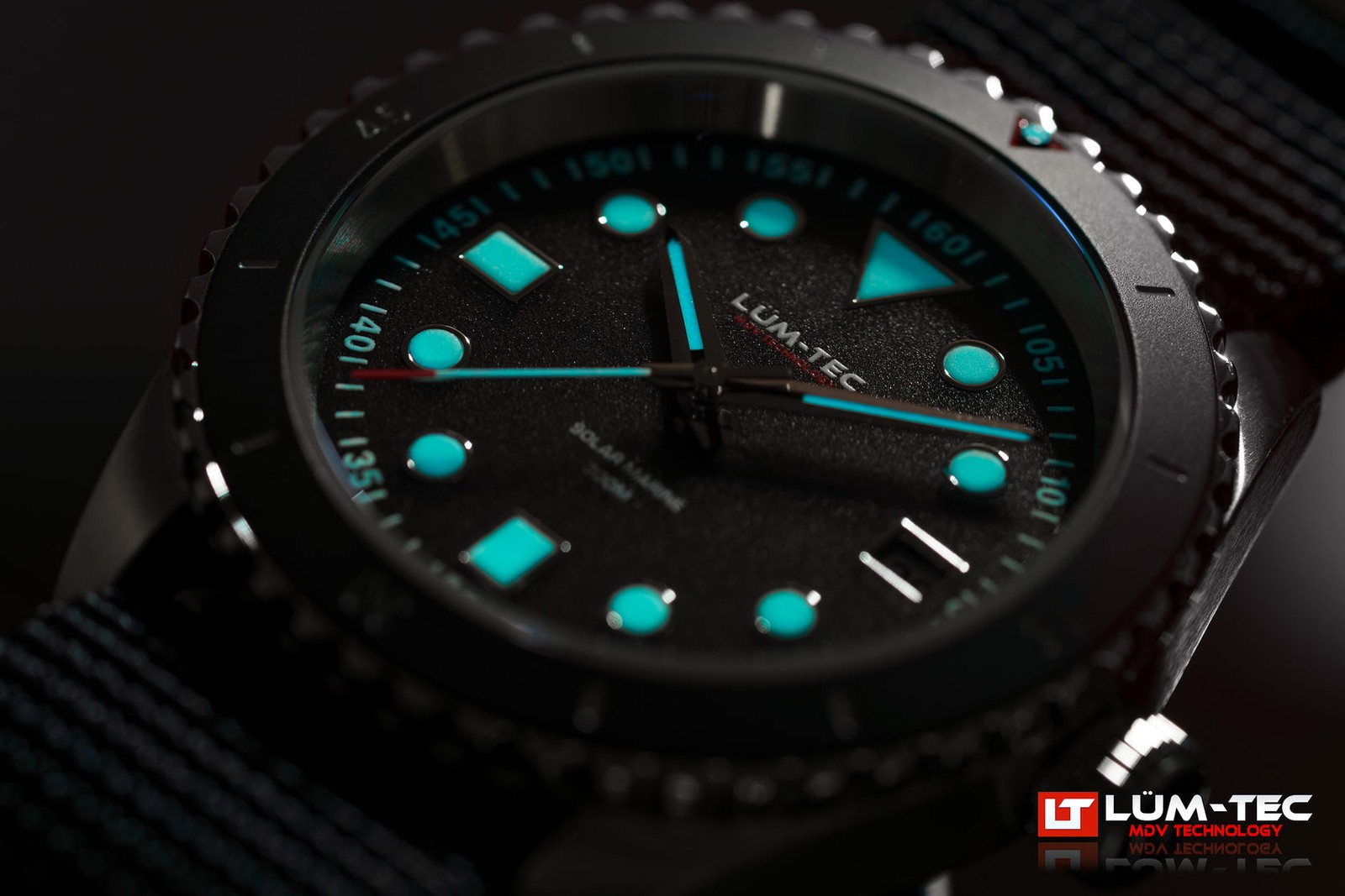 Lum-tec Dive Solar Marine 5 Super-Luminova 300M dive US Made 39mm NIB w warranty