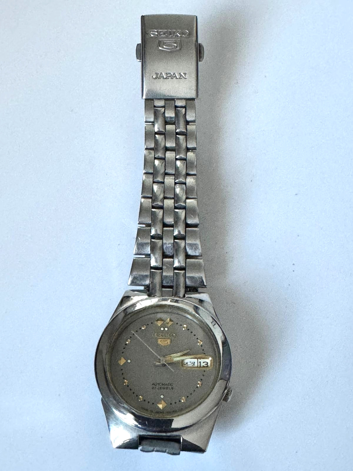 Vintage Seiko 5 Automatic 21 Jewels 7S26A Men’s Watch-Day/Date