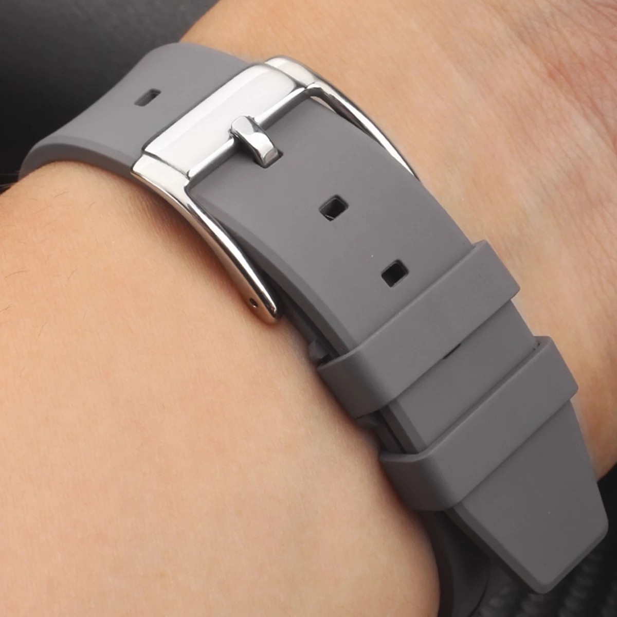 Premium Silicone Rubber Watch Strap 20mm 22mm Quick Release Universal Watch Band