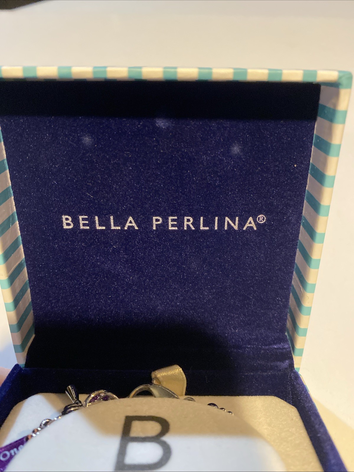 BELLA PERLINA Charm Bracelet Glass Beads Crystals