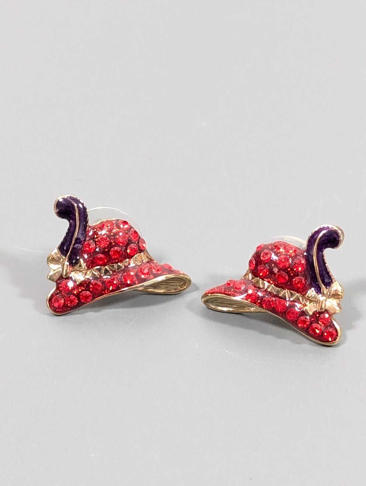 Vintage Ladies Red Hat Crystal Purple Feather Gold Tone Pierced Earrings