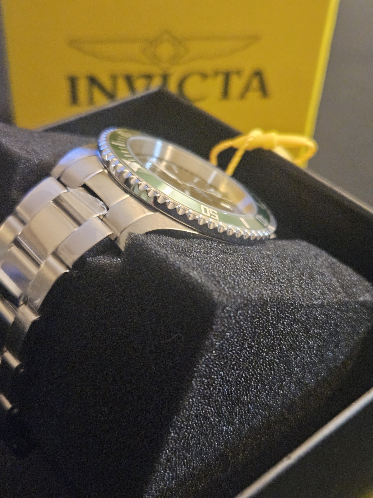 **Brand New In Box!** Invicta Specialty Rowan Men’s Watch 40mm Model No. 49338