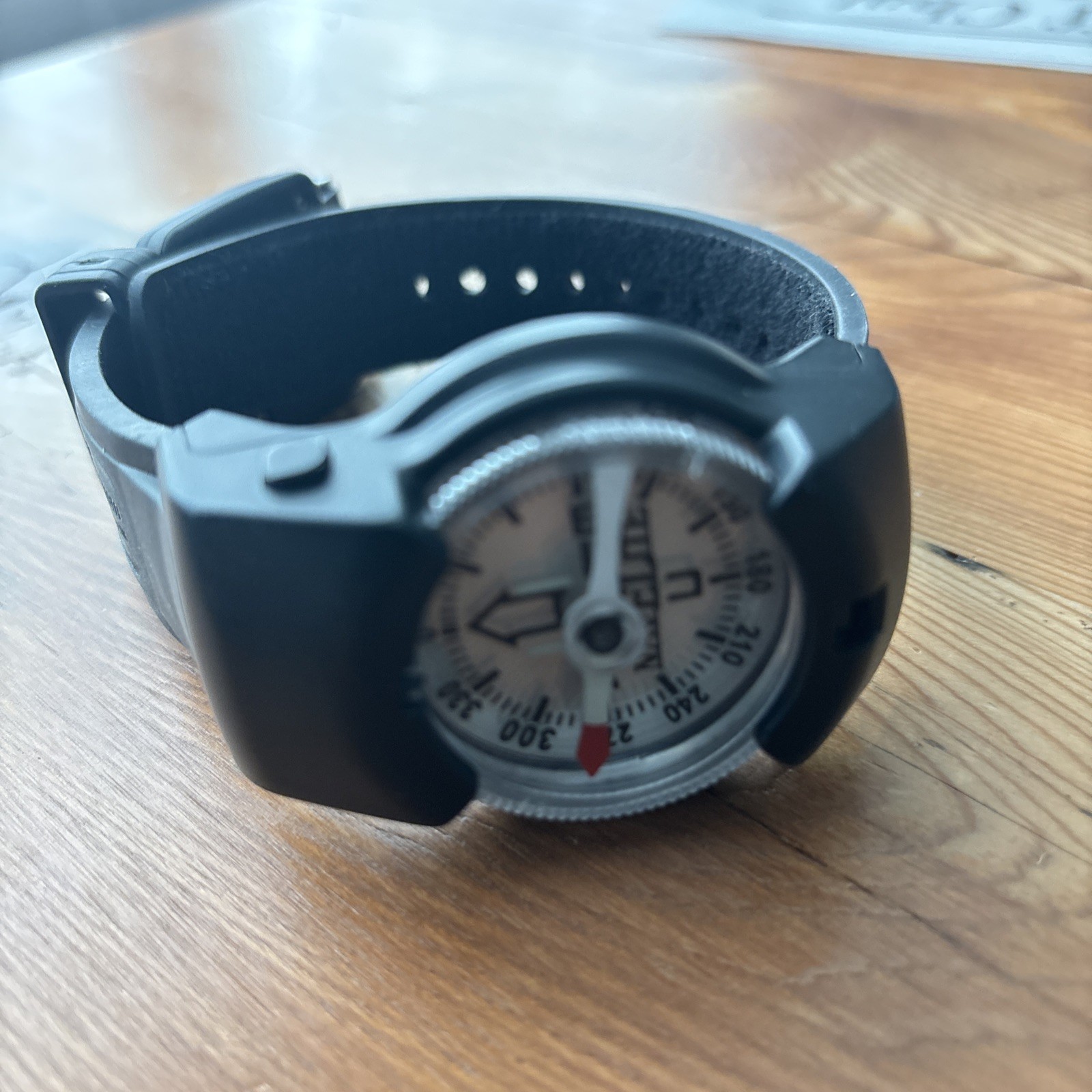NavELites Backlit Magnetic Wrist Compass