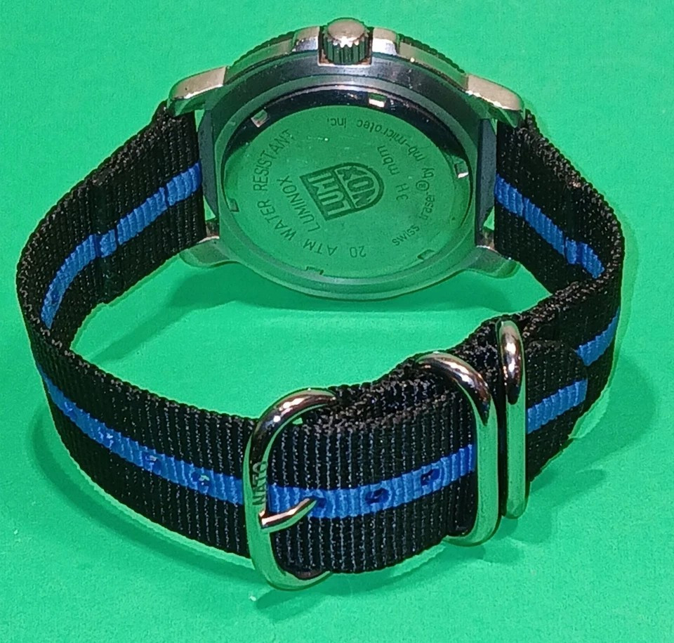LUMINOX 3100/3103 NAVY SEALS BLUE DIAL NEW BATTERY/ORING NATO BAND EXCEPTIONAL