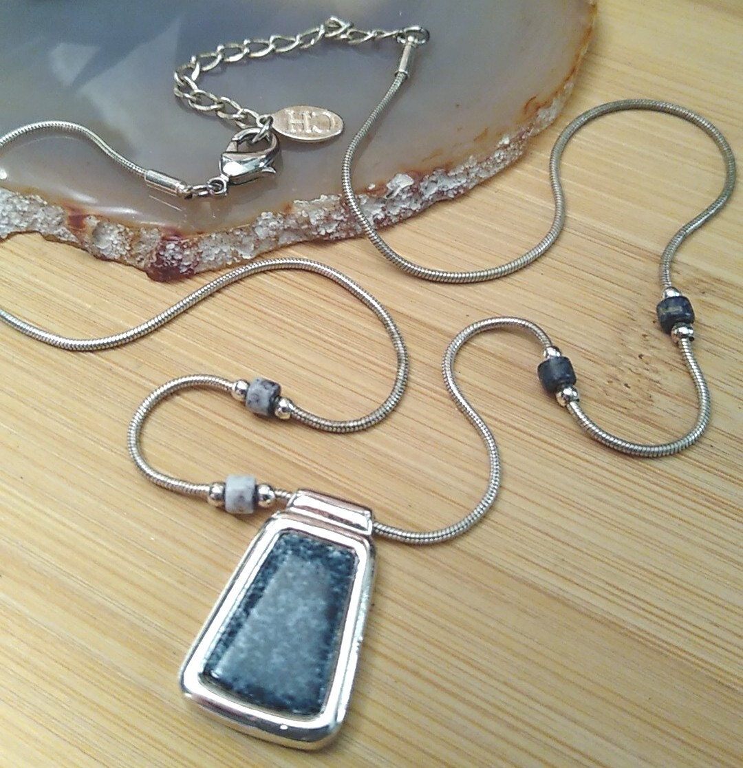 CRAZY HORSE CH 16″Adj. Stone (Sodalite?) Rectangle Shape Pendant Chain Necklace!
