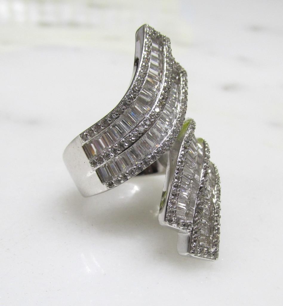 Beautiful Fuzion Creations Sterling Clear Stones Cocktail Ring ~ 10g ~ 14-A811
