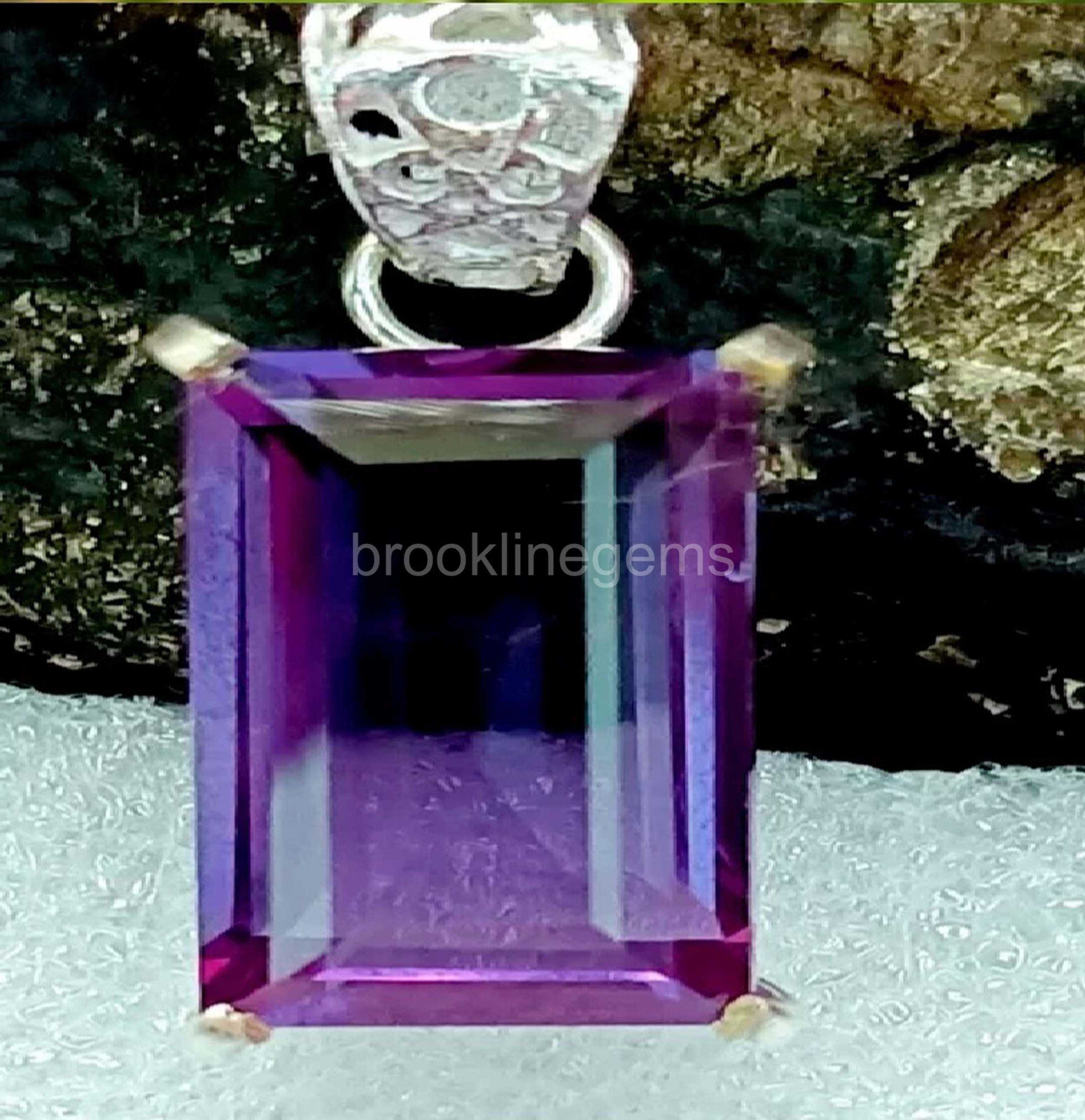 40.55 CT BAGUETTE CUT Alexandrite Certified Gemstone Pendant 925 Silver 5ATW