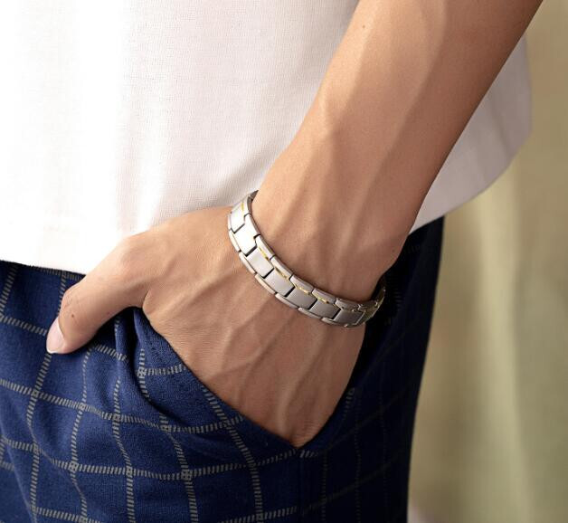 Mens Women Stainless Steel Simple Magnet Bracelet Chain Silver Gold 8.26inch