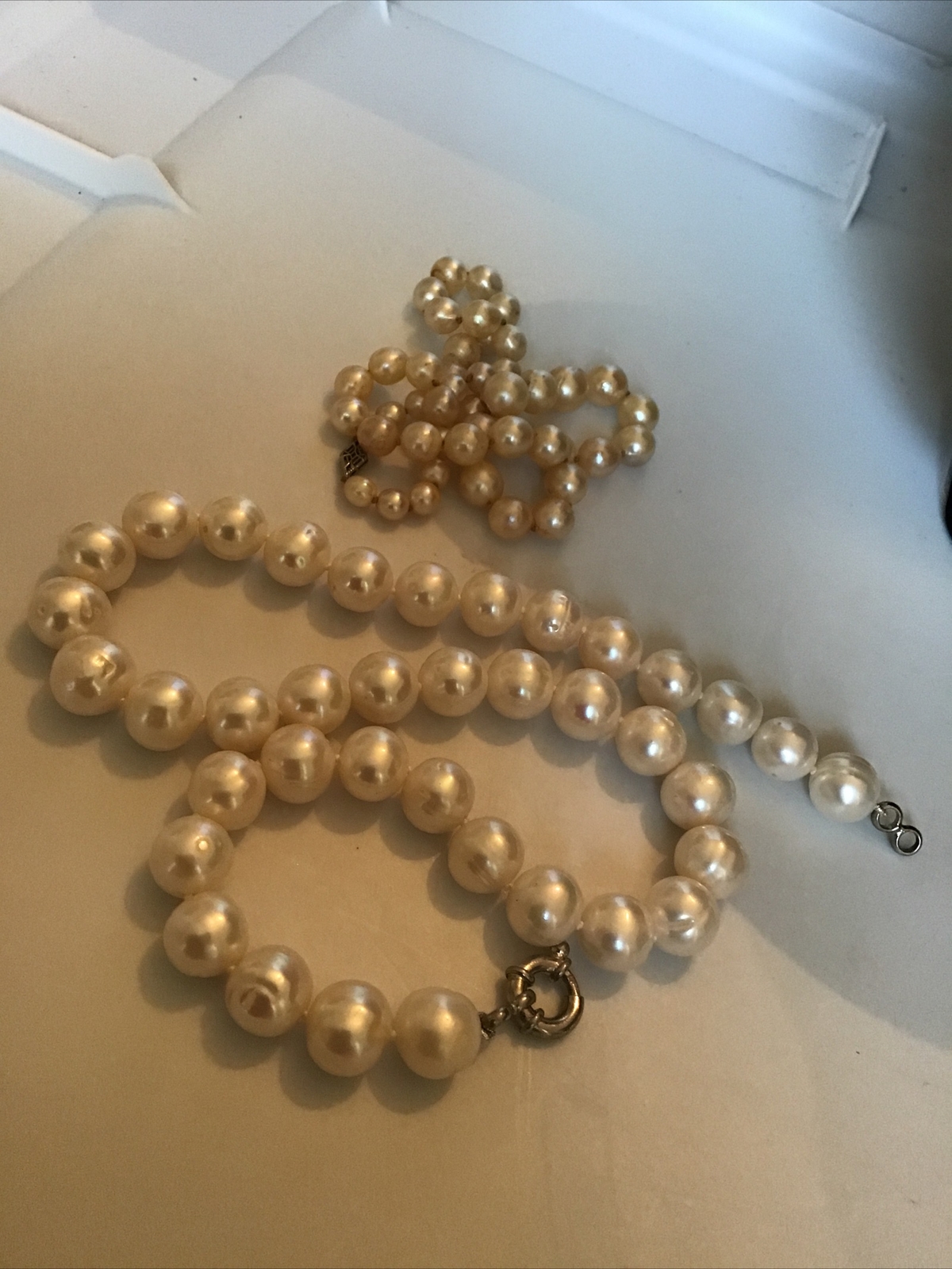 18″ Strand Cultured Pearls Necklace 9.2MM Sterling Safety Clasp Marked925 A Mark