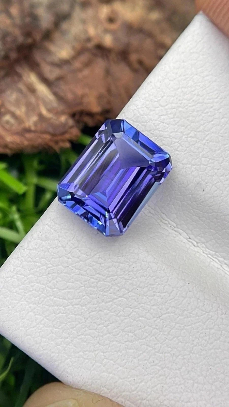 Very Clean 9.55 CT+ Natural Emerald Cut Blue Tanzanite Certified Loose Gemstone