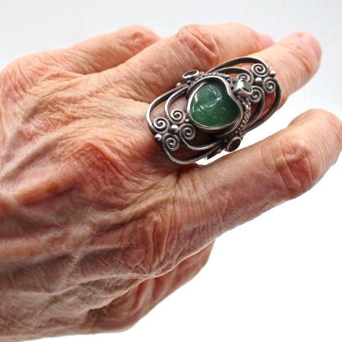 Sajen Sterling Silver Carved Green Gemstone Goddess Face Ring Size 9 Adjustable