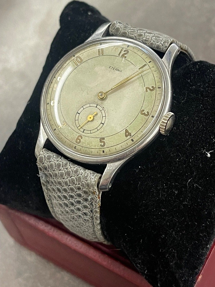 Eterna 1020 Subdial 1941’s Hand-Wind Patina Vintage 35mm 18mm lugs