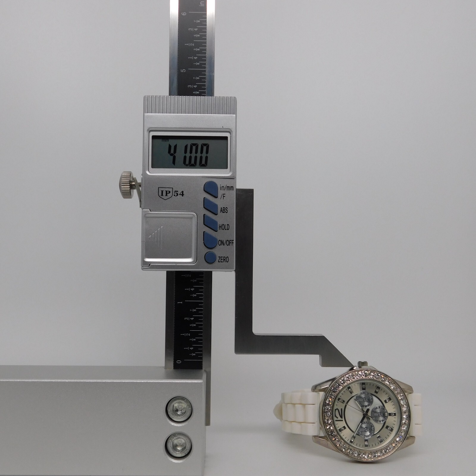 ACCUTIME WATCH CORP. JCR900C Quartz Analog Women’s Watch New Battery