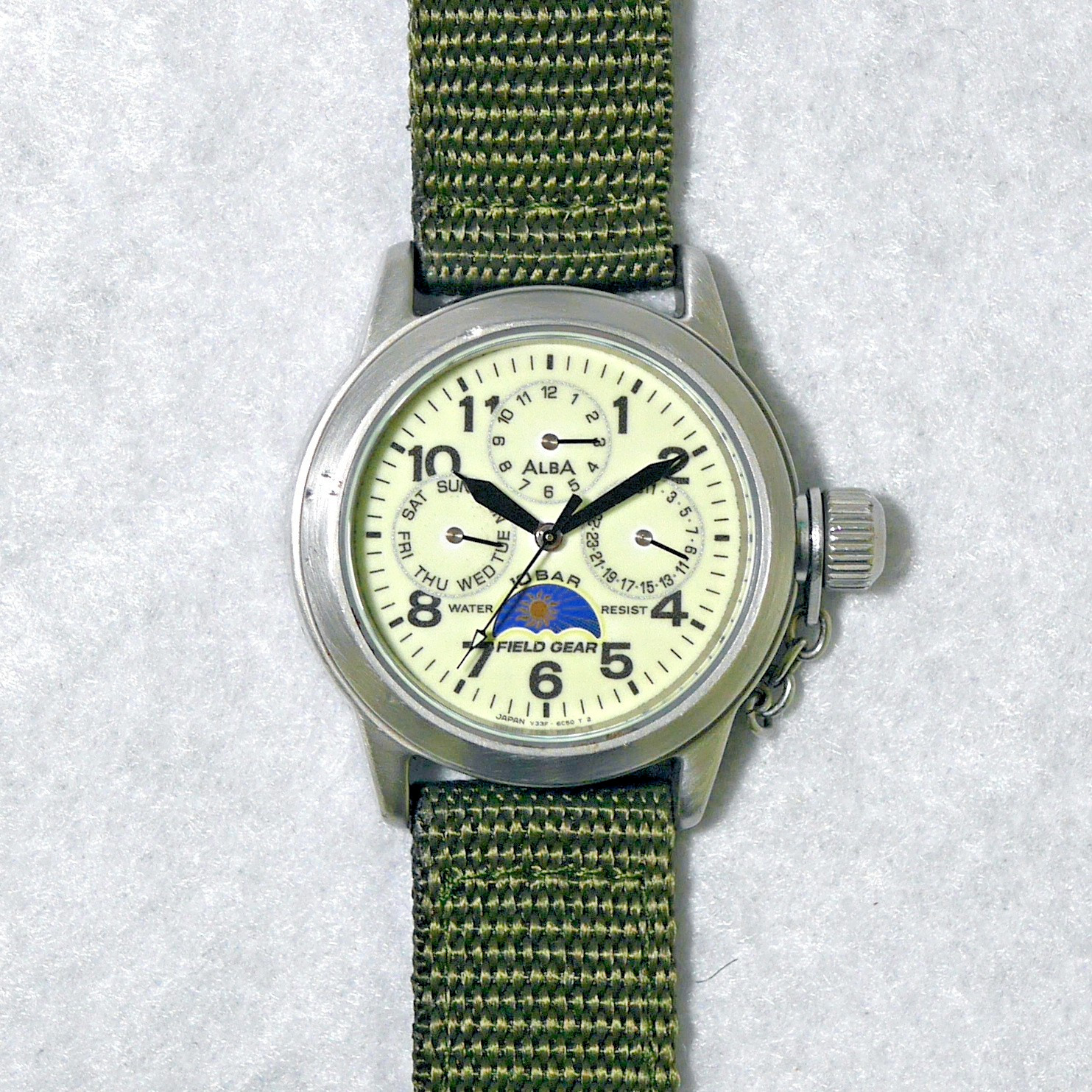 SEIKO ALBA FIELD GEAR V33F-6C50 Sun&Moon Triple Calendar Men’s Watch 1996 Japan