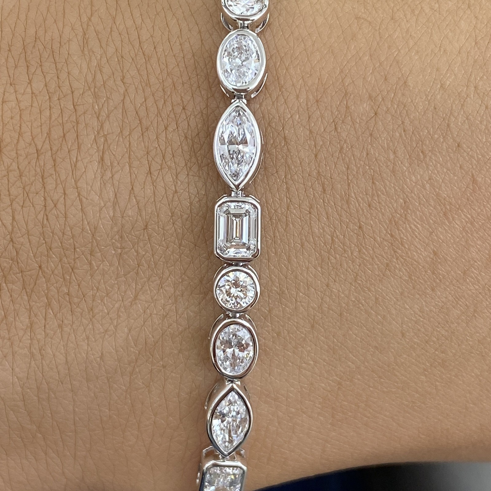 14k White Gold Multi Cut Lab Grown Diamond EF/VS-SI Tennis Bracelet For Propose
