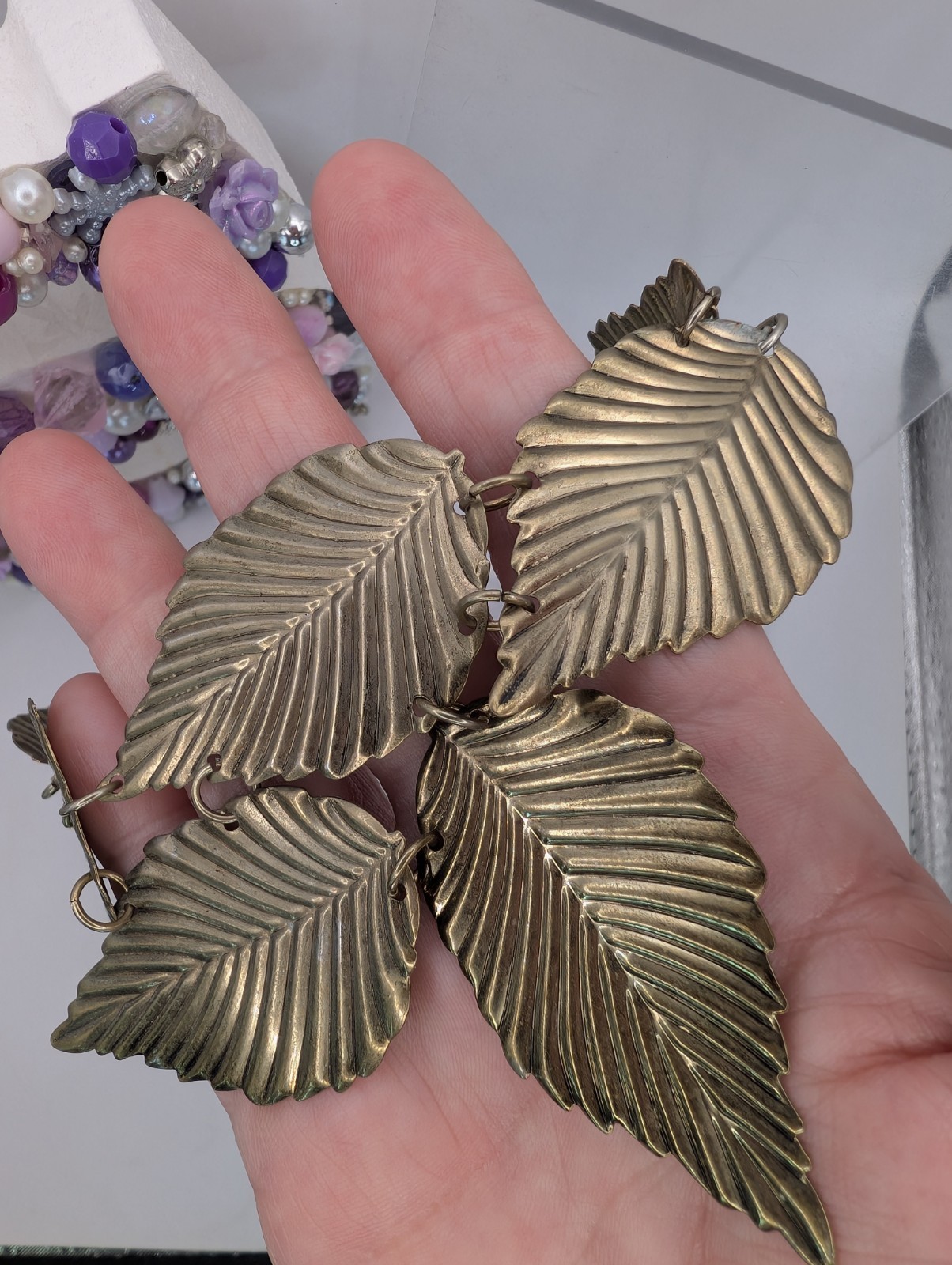 Vintage style bronze tone textured leaf cascading collar bib adjustable necklace