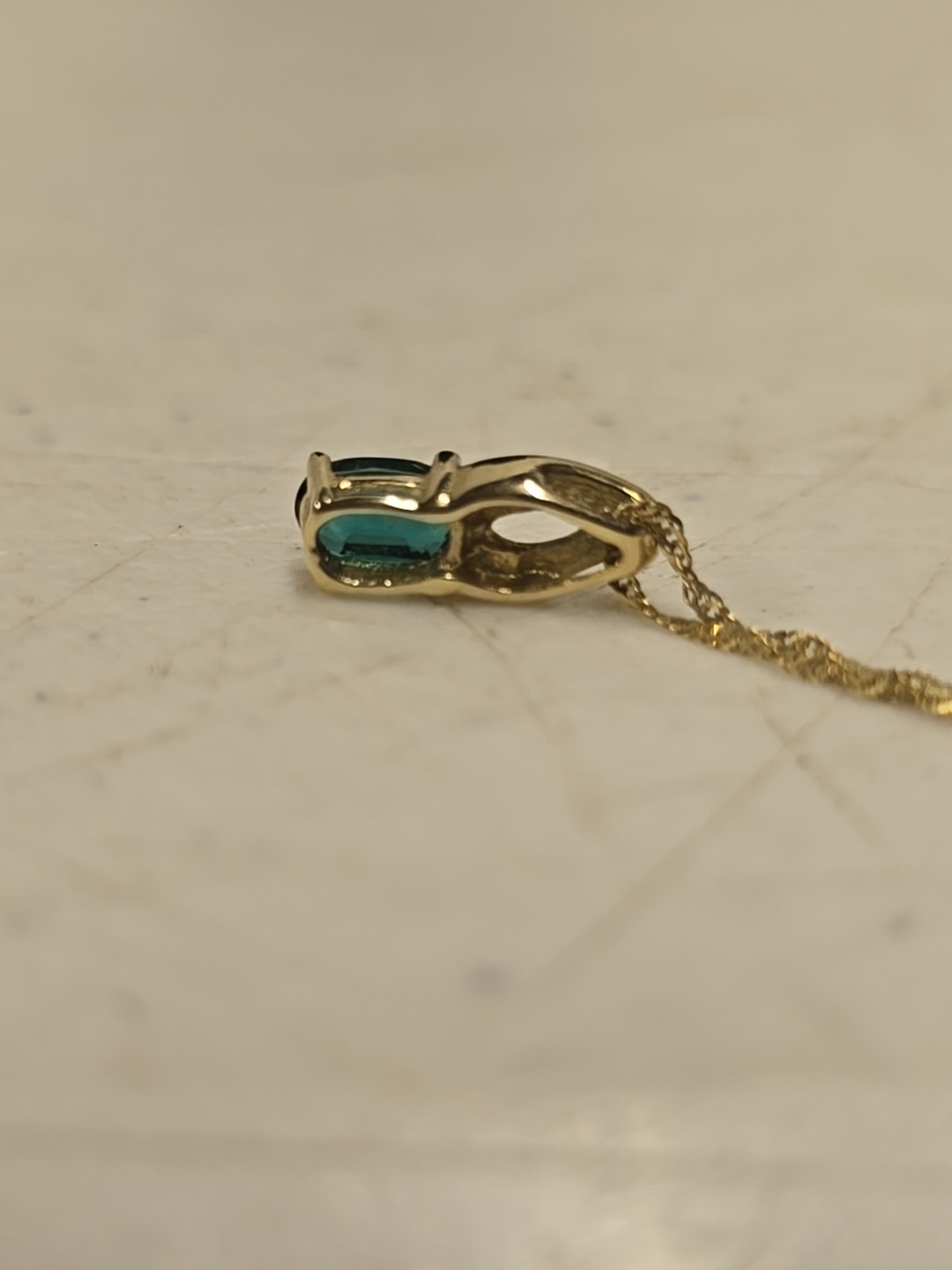 10k Yellow Gold 20″ Neckalce With 10k Emerald And Diamond Accent Pendant