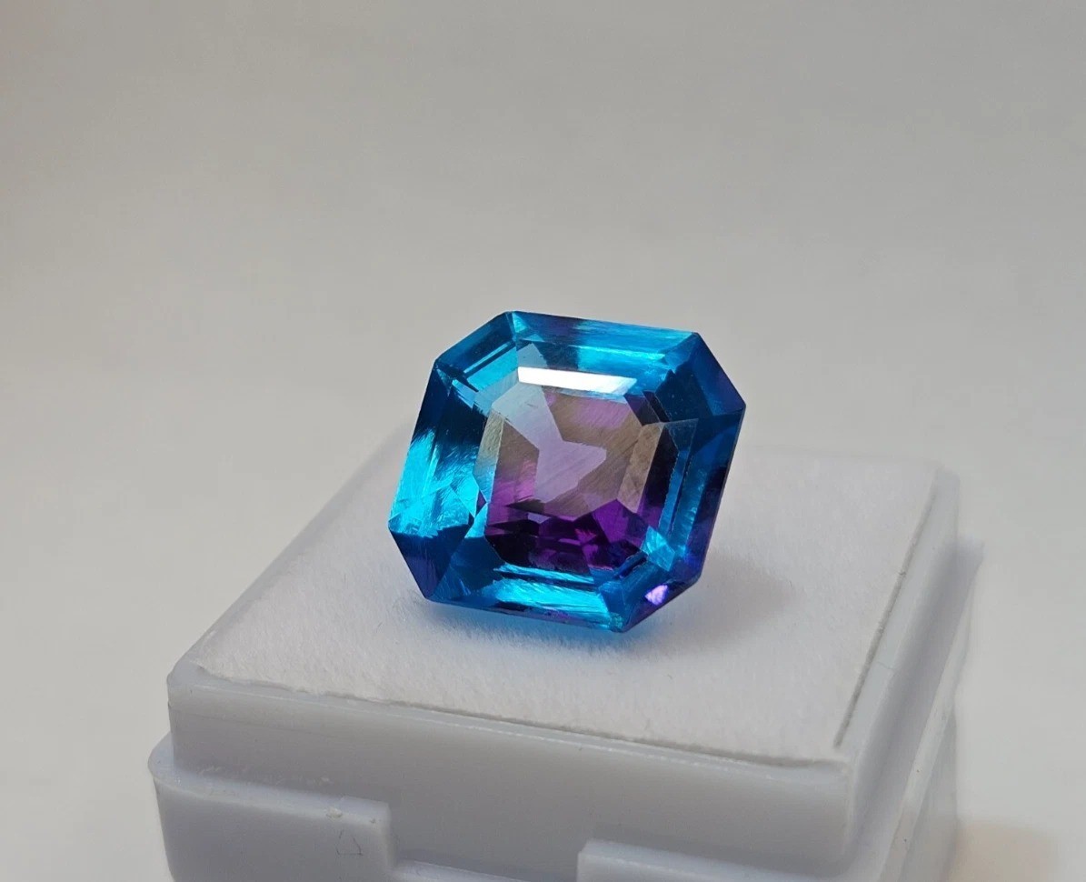 Bi-Colour Pitambari Sapphire Asscher Cut 12-13 Ct Loose Gemstone EGL Certified