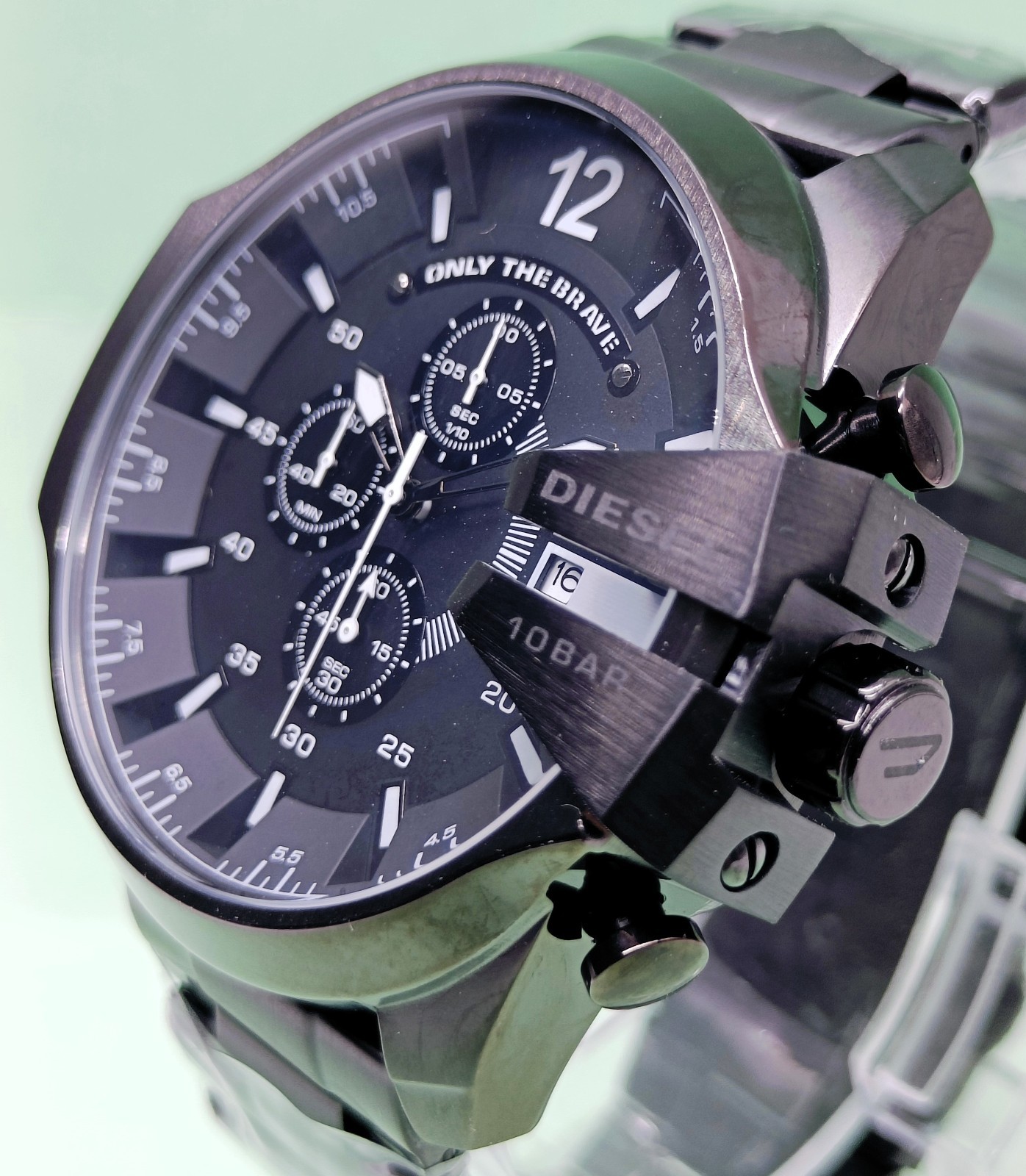 Amazing Diesel 10 Bar “ONLY THE BRAVE” Chronograph Quartz Men’s Wrist Watch