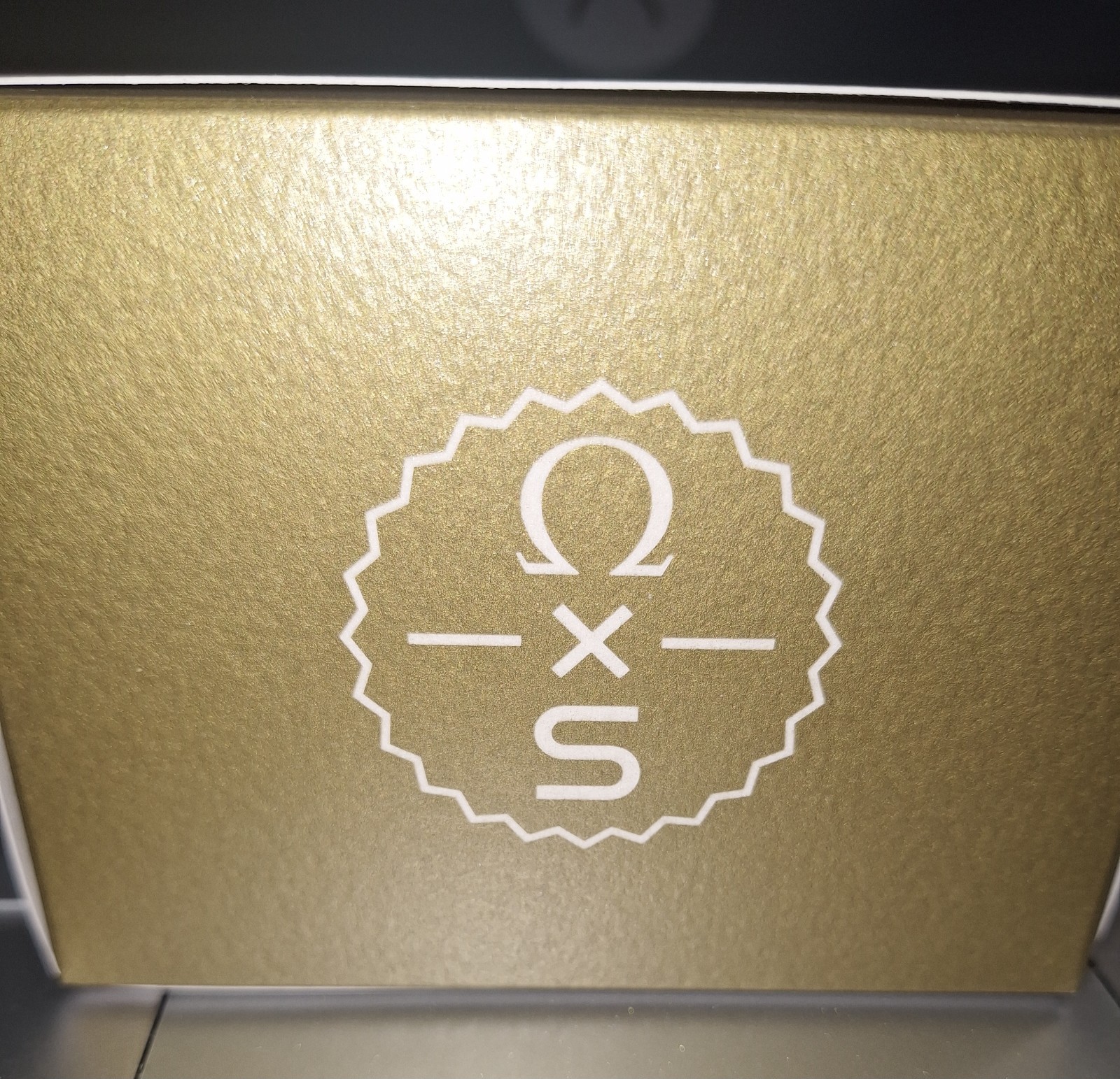 SWATCH x OMEGA Mission To Earthphase Moonshine Gold SNOOPY New W/ Receipt