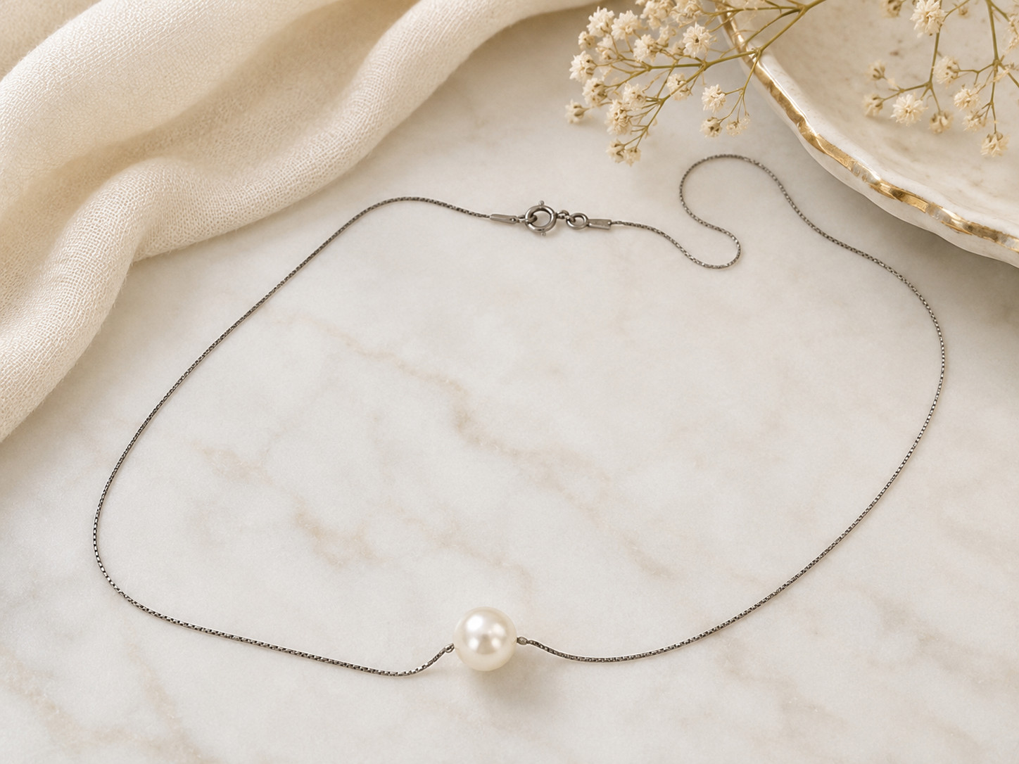 Vintage 925 Sterling Silver Faux Pearl Solitaire Floating Necklace 18 In