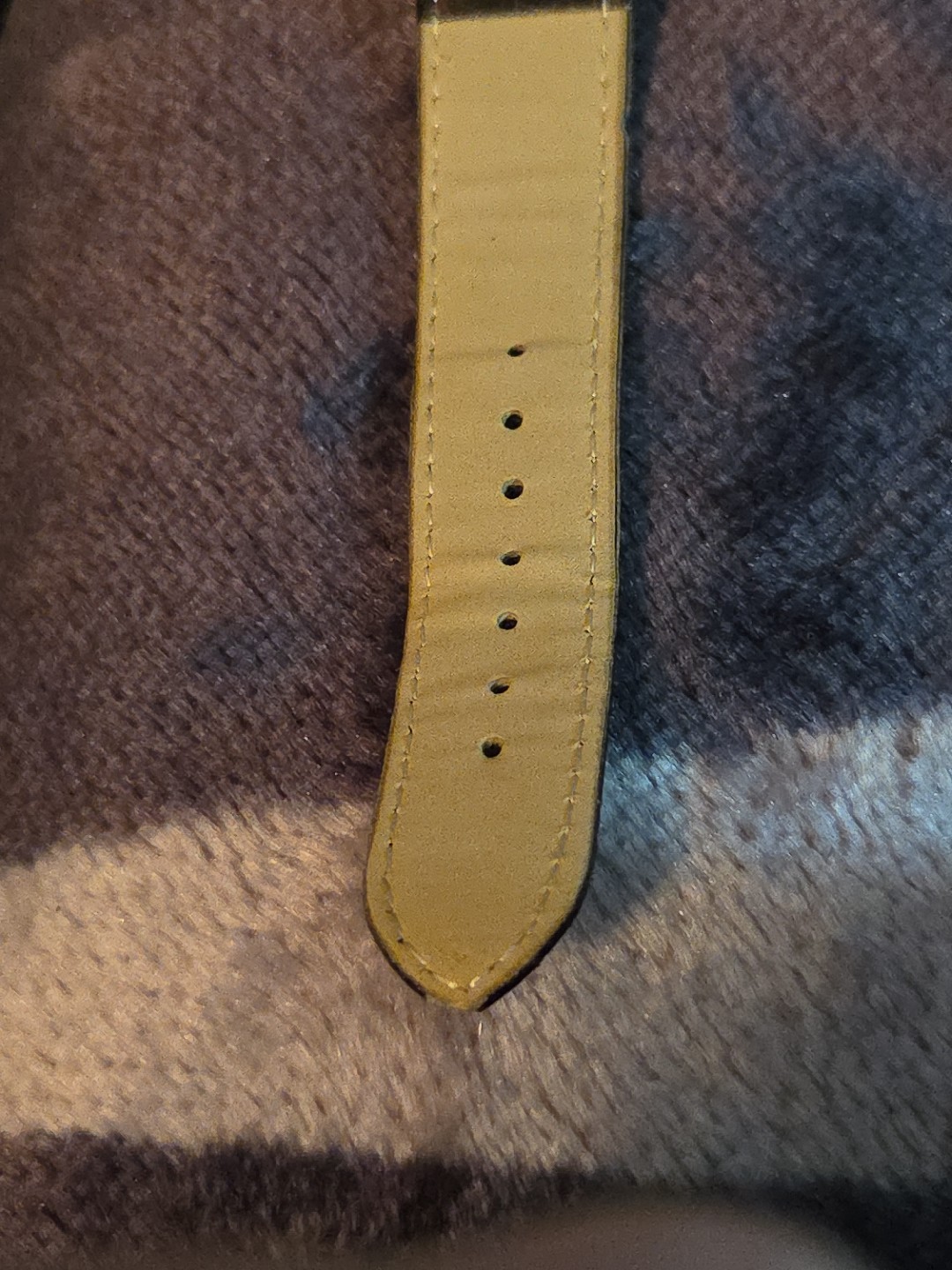 Q & Q 3 Bar Citizen Watch. New Battery. Runs Well. Unworn.