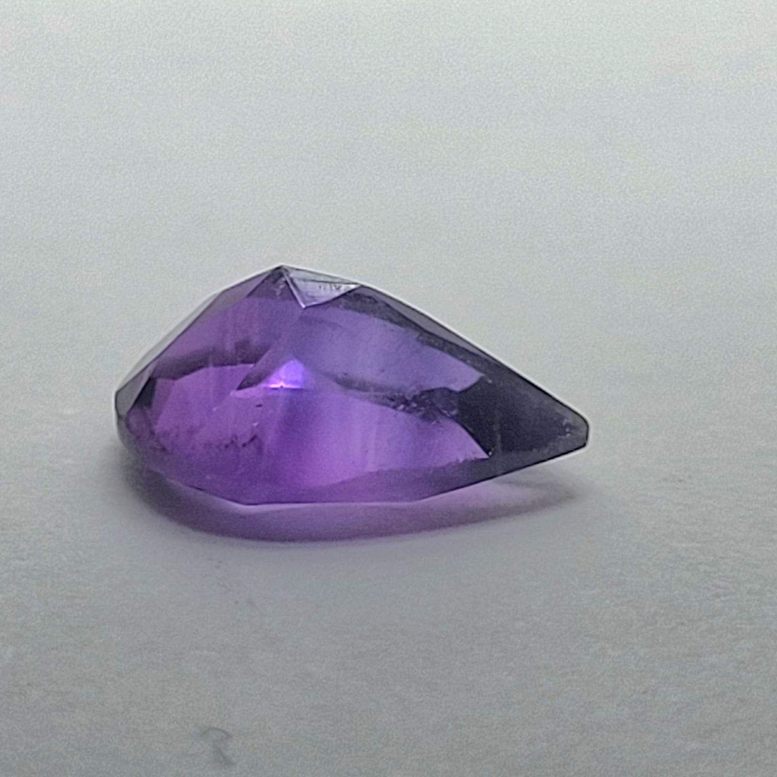 2.1 Ct Pear Shaped Amethyst