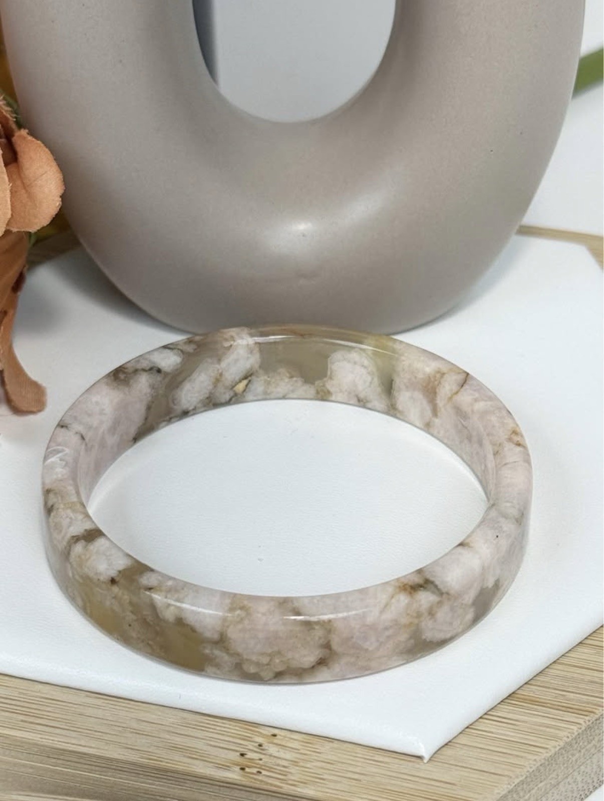 Flower Agate Pink Hard Bangle Size: 58.2MM Width:12.4MM