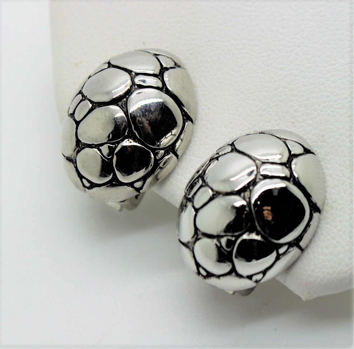 A-23 Unique Design Rhodium Plated Turtle Back design omega Clip Fashion Earrings
