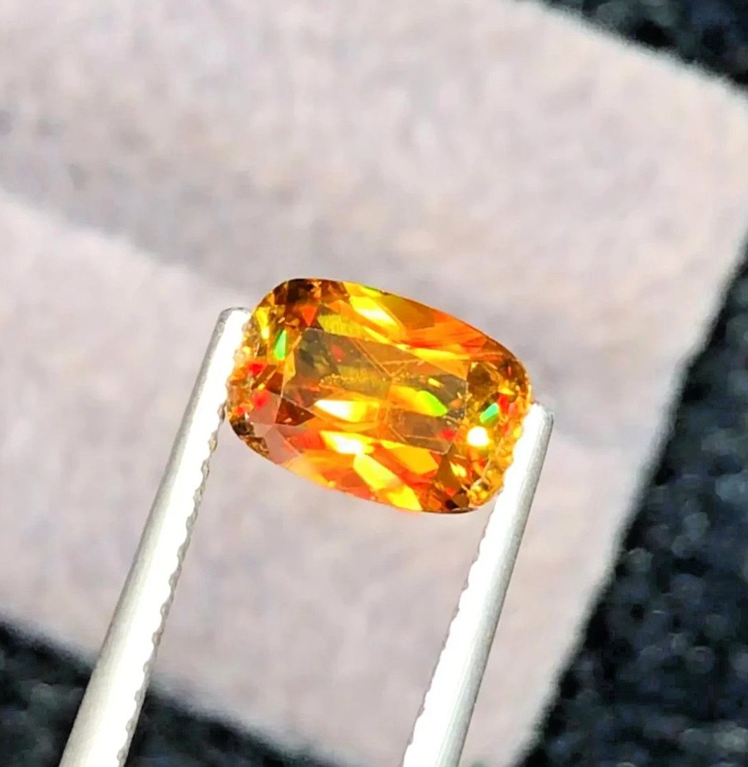 Full Fire Golden Sphene/Titanite Gemstone, Cushion Cut Rare Yellow Sphene 1.85CT