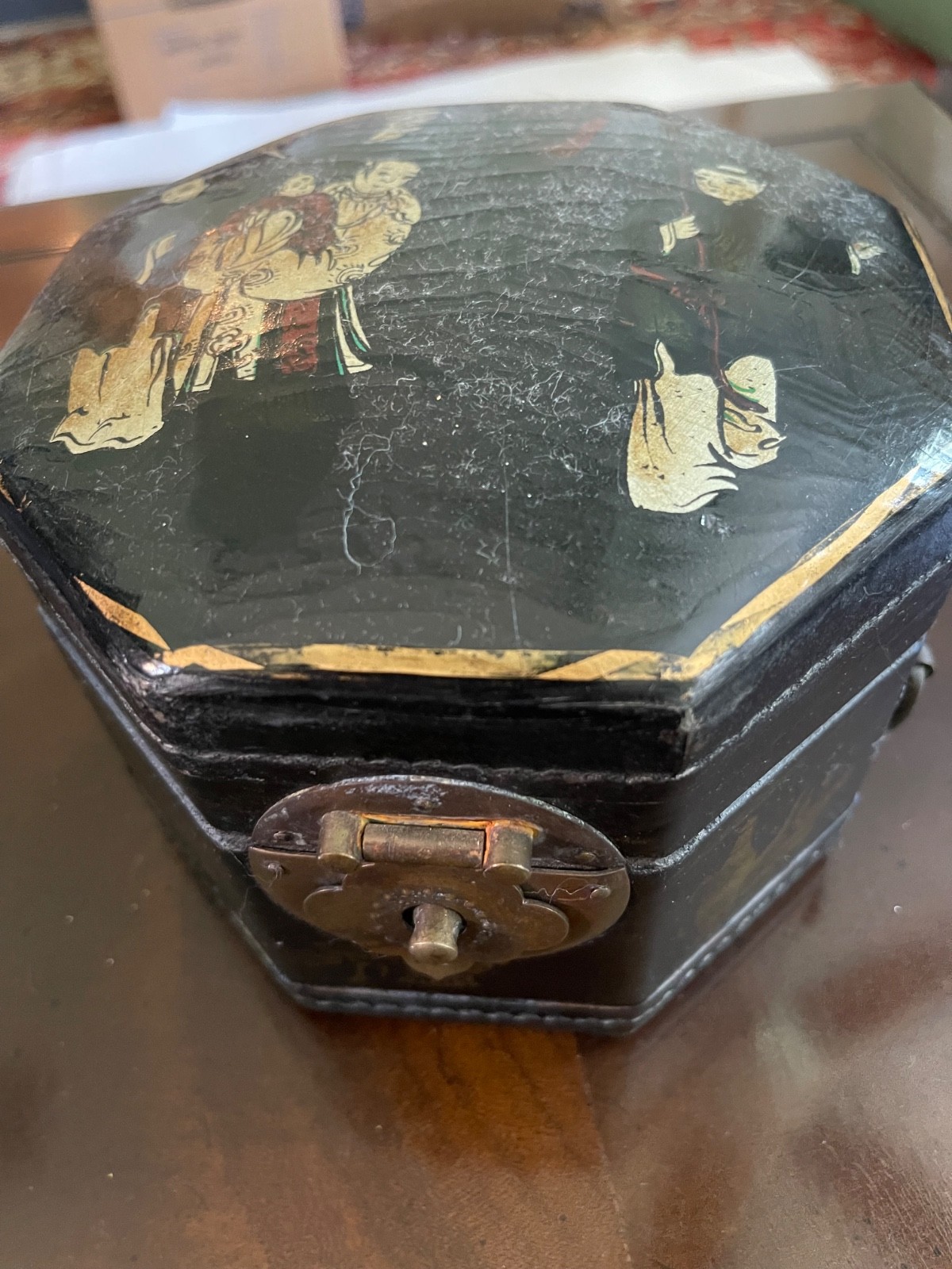 Beautiful Vintage Asian Style Chinoiserie Hexagon Jewelry Box