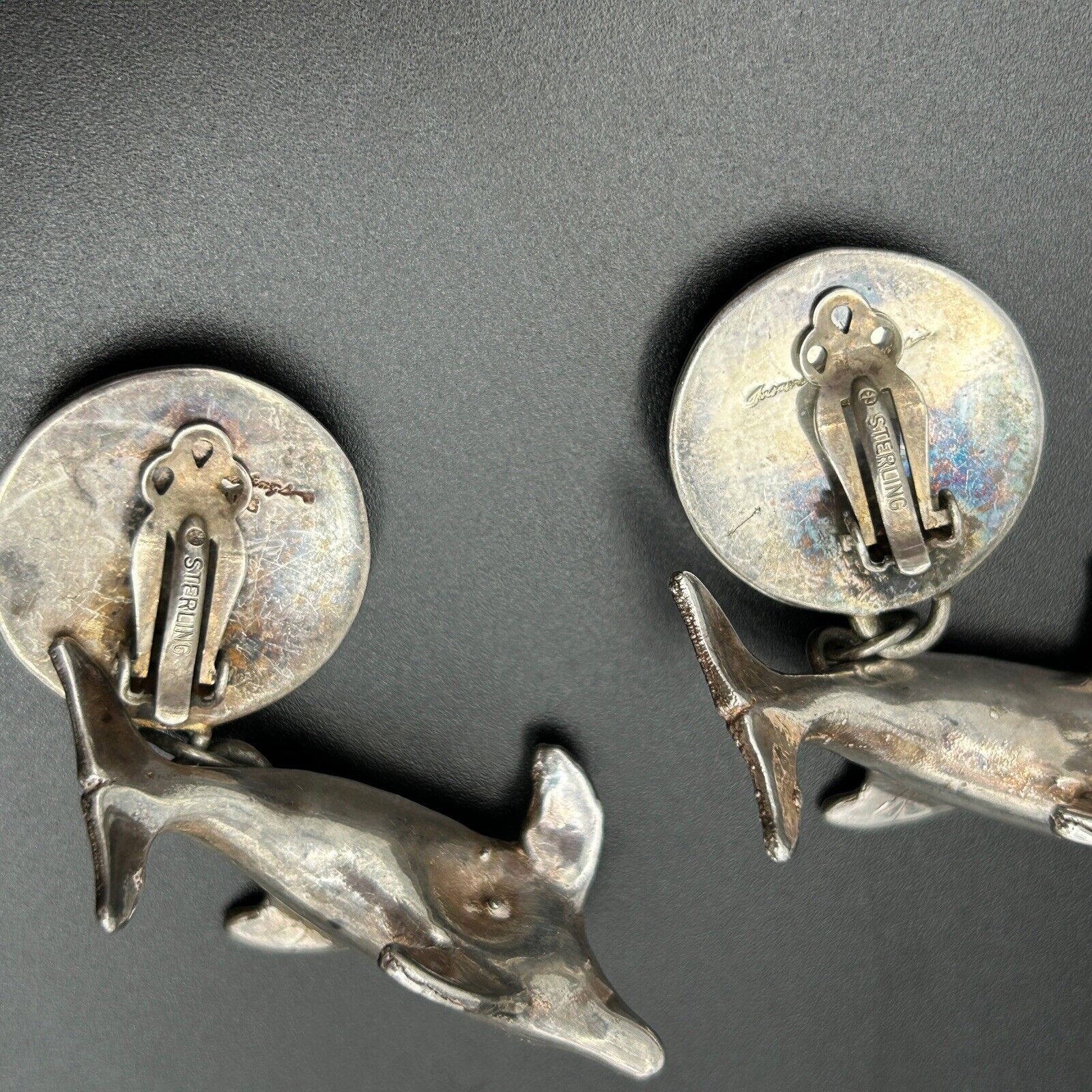 Vintage Signed Susan Cummings Sterling Silver Dolphin Dangle Clip On Earrings