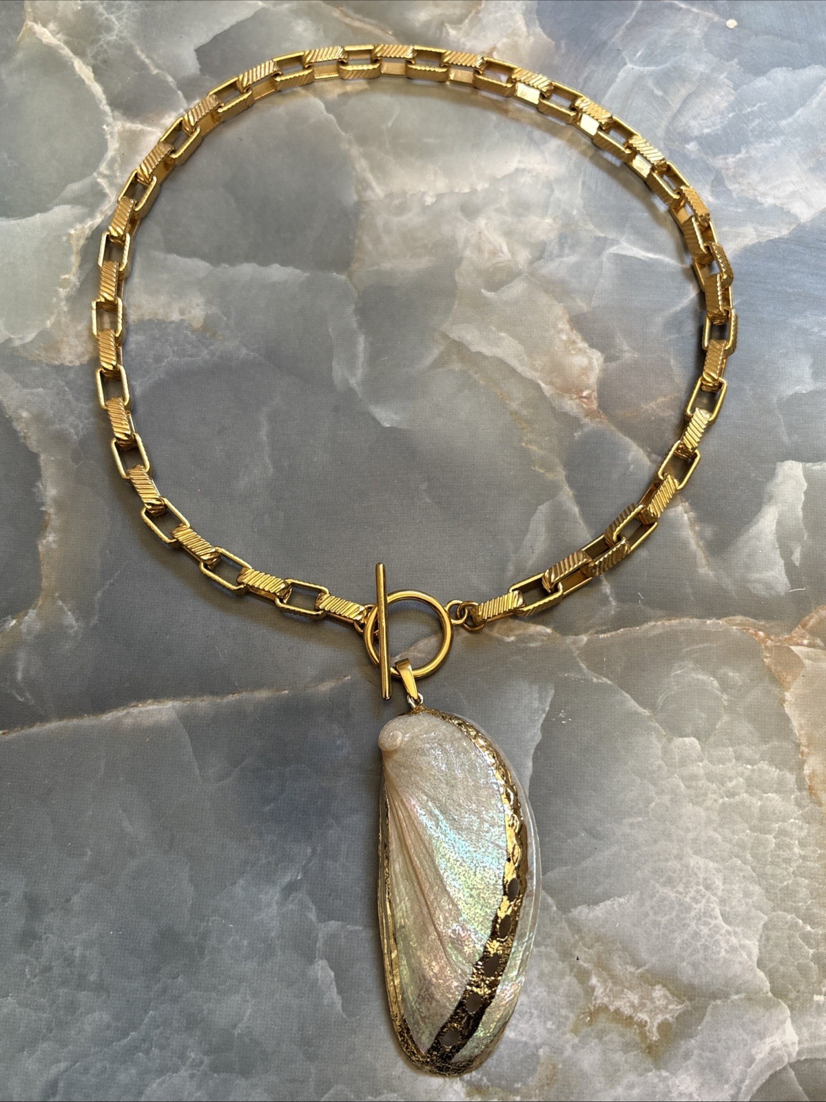 Boutique Gold Plated Chain Dipped Toggle Necklace With Iridescent Shell Pendant