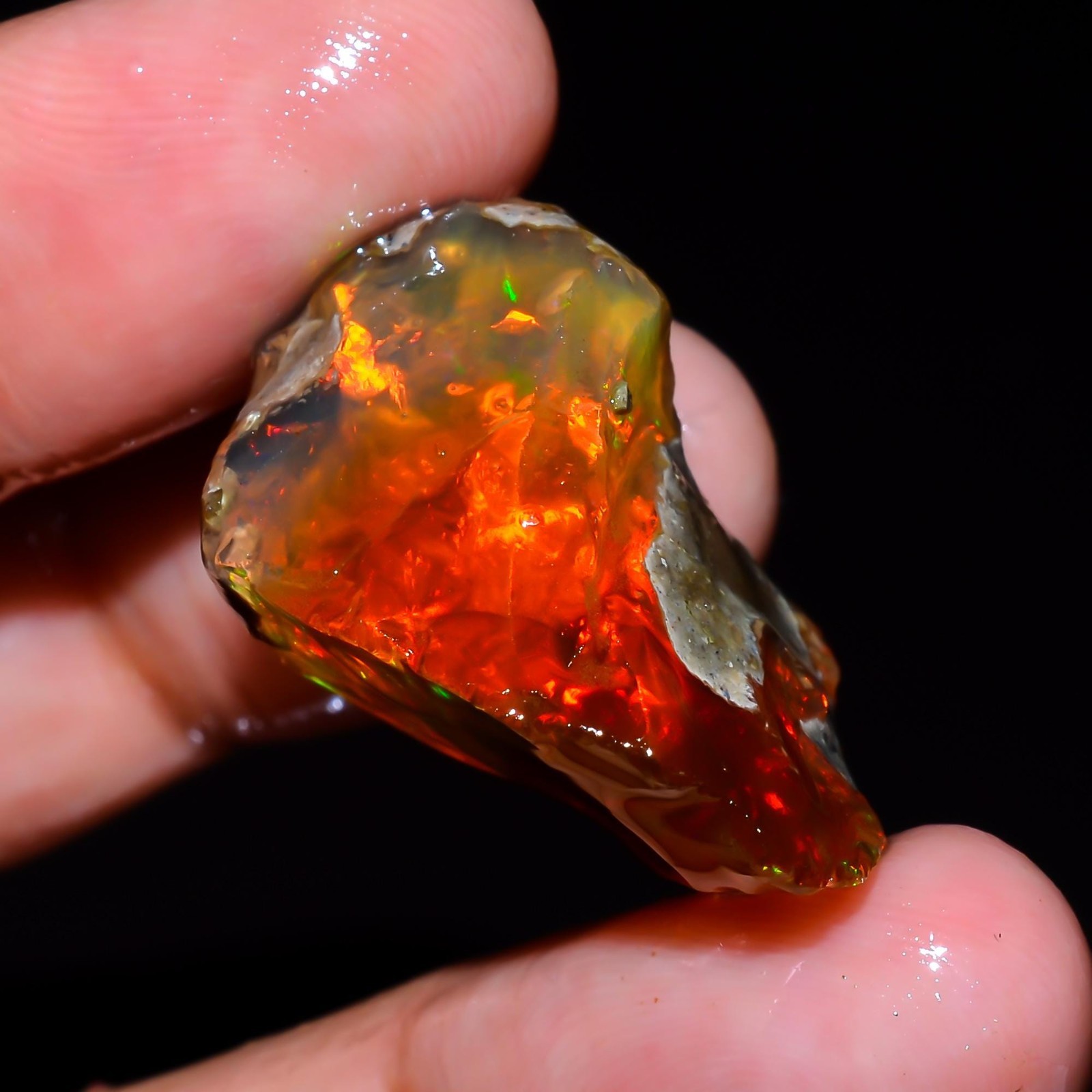 Ethiopian Opal Crystal Rough Gemstone Fiery Red Opal Raw 26x20x14mm 30 Crt