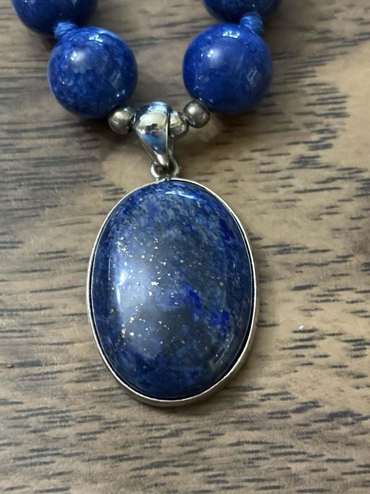 10mm Round Lapis Lazuli Beads & Oval Pendant Necklace 18”