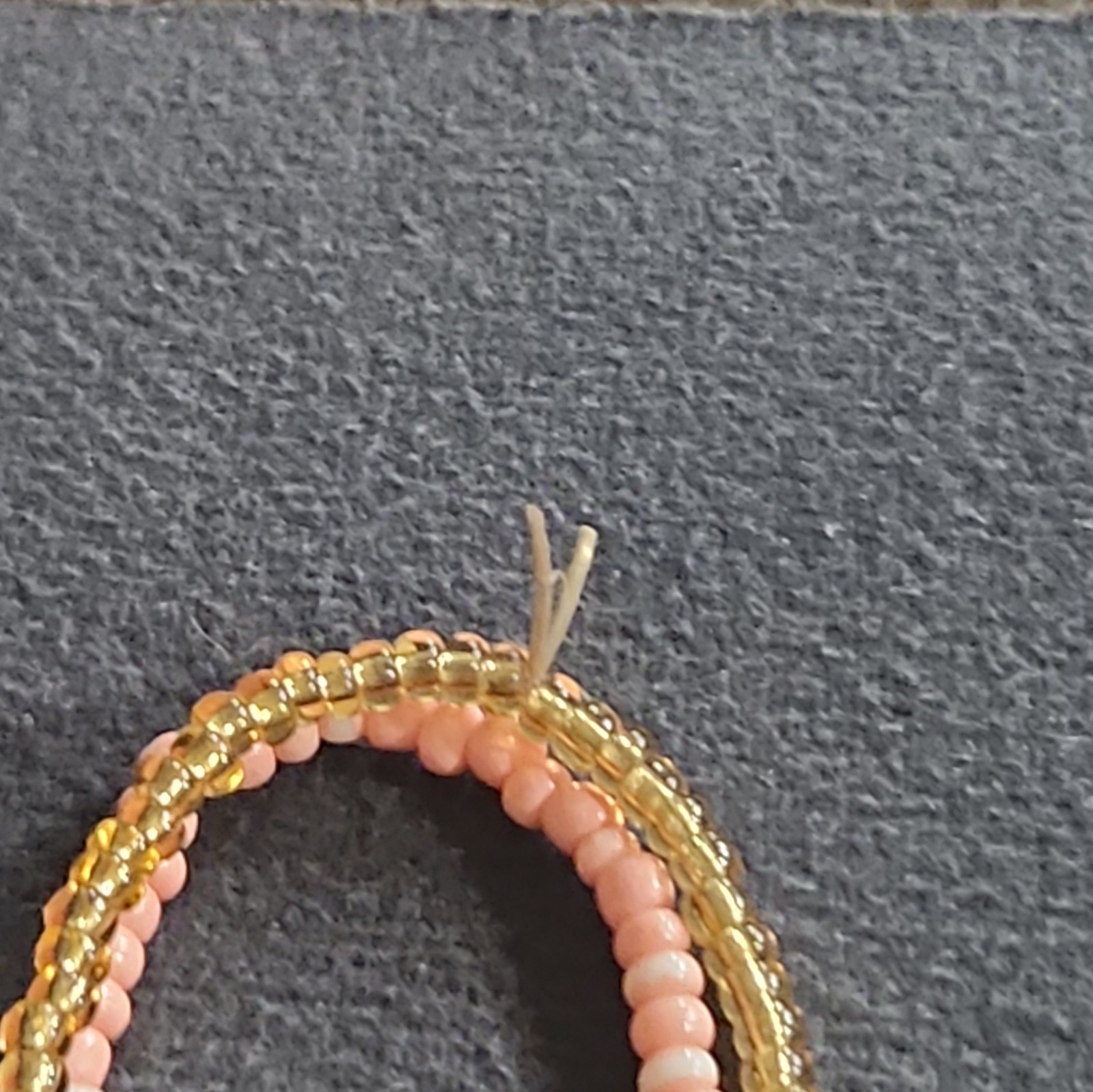 Pink Gold Tone Glass Seed Bead Strand Stretch Necklace Bead No Clasp