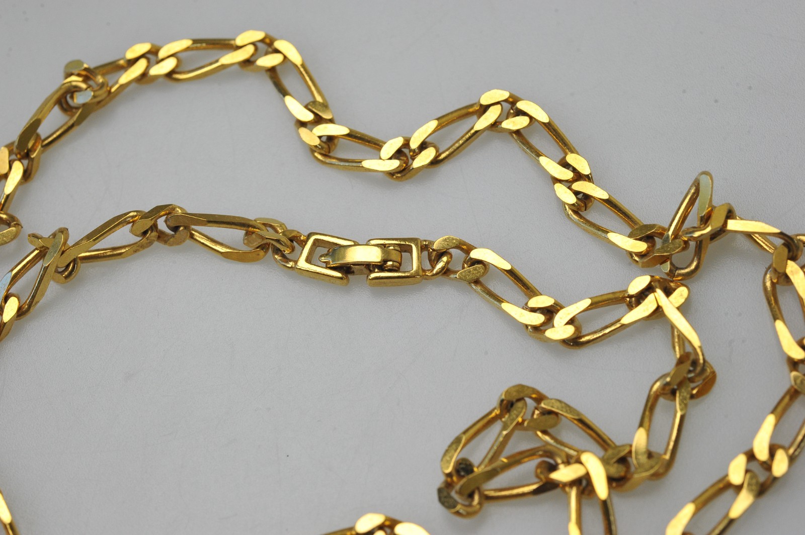Vintage MONET Figaro Flat Link Gold Tone Chain 30” Long Necklace signed R25