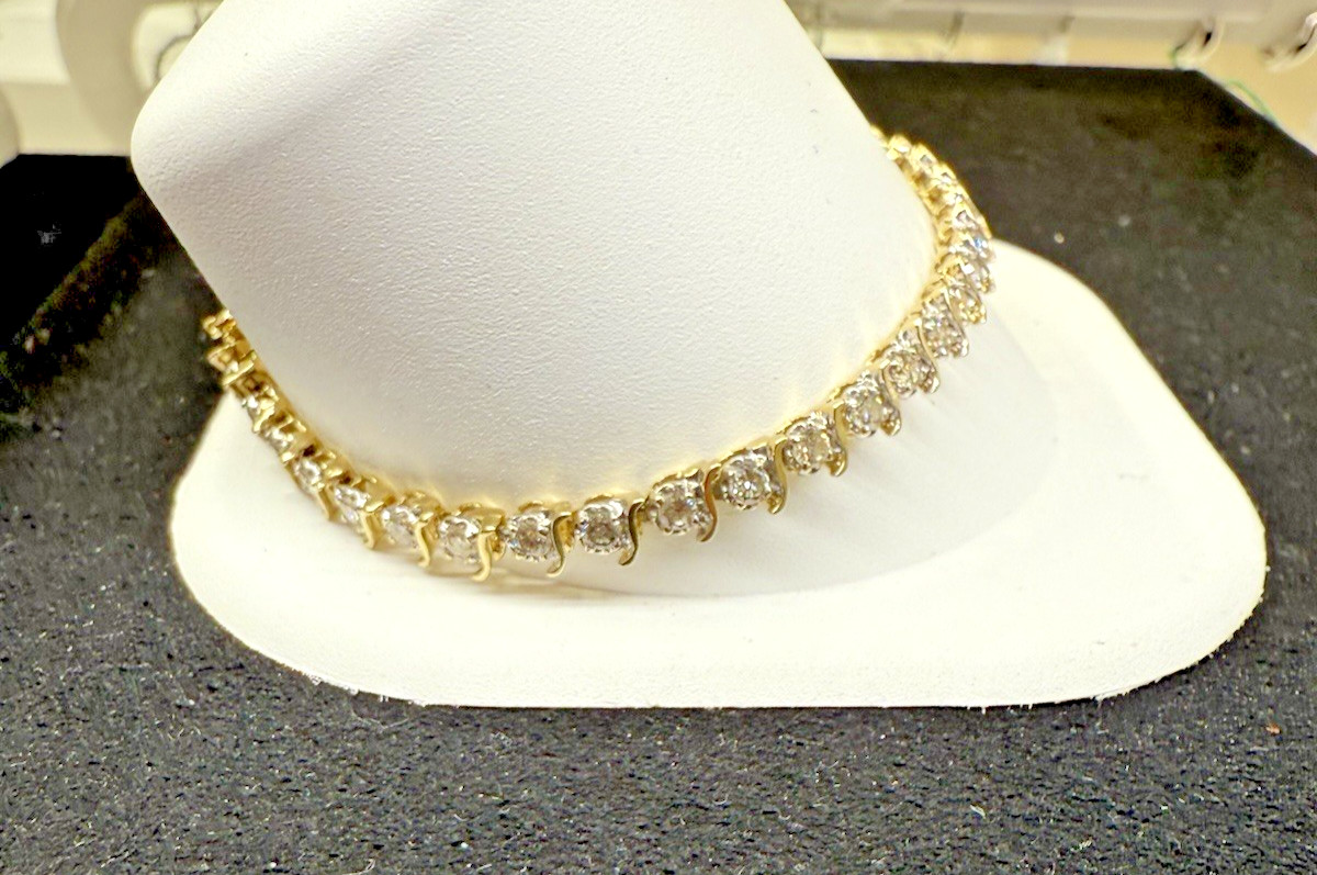 14k Yellow Gold 43 Diamonds 2.5 Ct S-Link Tennis Bracelet 7.5″ 8.8 grams