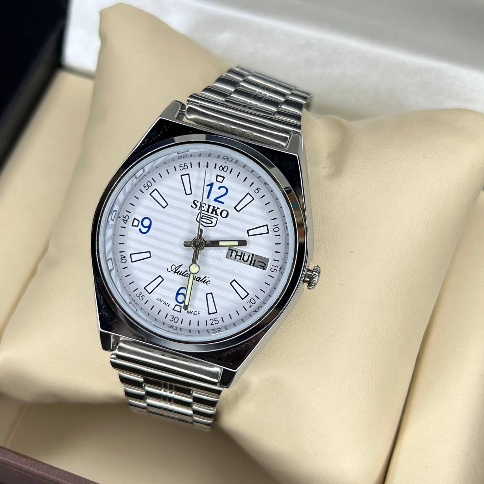 Seiko Automatic Day/Date White Dial Vintage Refurbished Men’s Watch 36mm