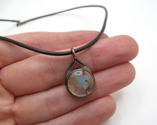 925 Sterling Silver Abstract Blue Dot Glass Foil Pendant Rubber Cord Necklace