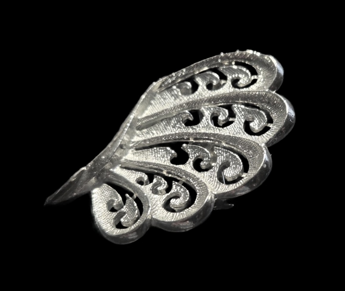 Vintage Silver Tone Textured Butterfly Wing Pin Brooch 2 1/8 in.