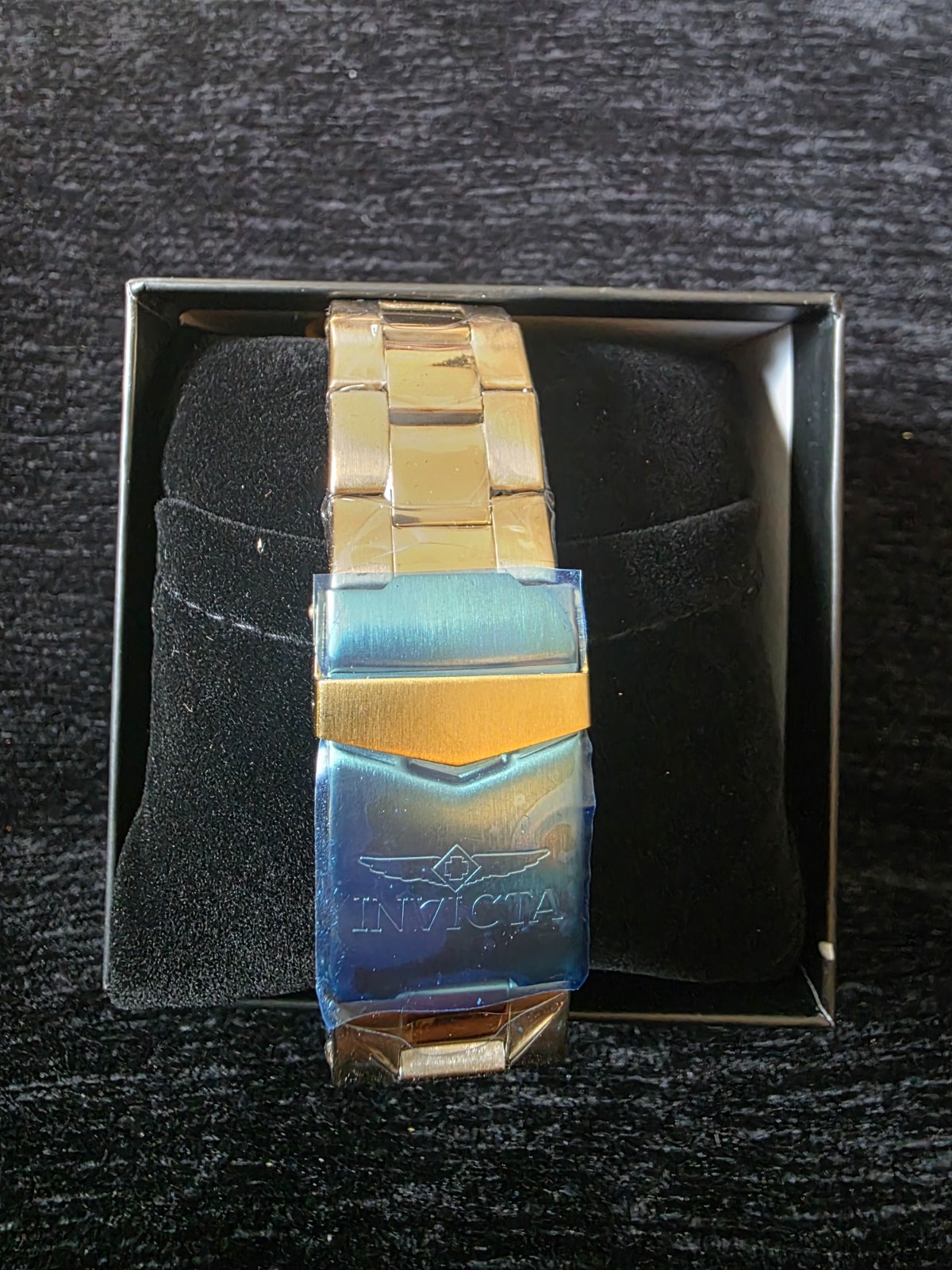 NEW Invicta Specialty Veloquence Men’s Watch 69794- 47mm, Gold NIB