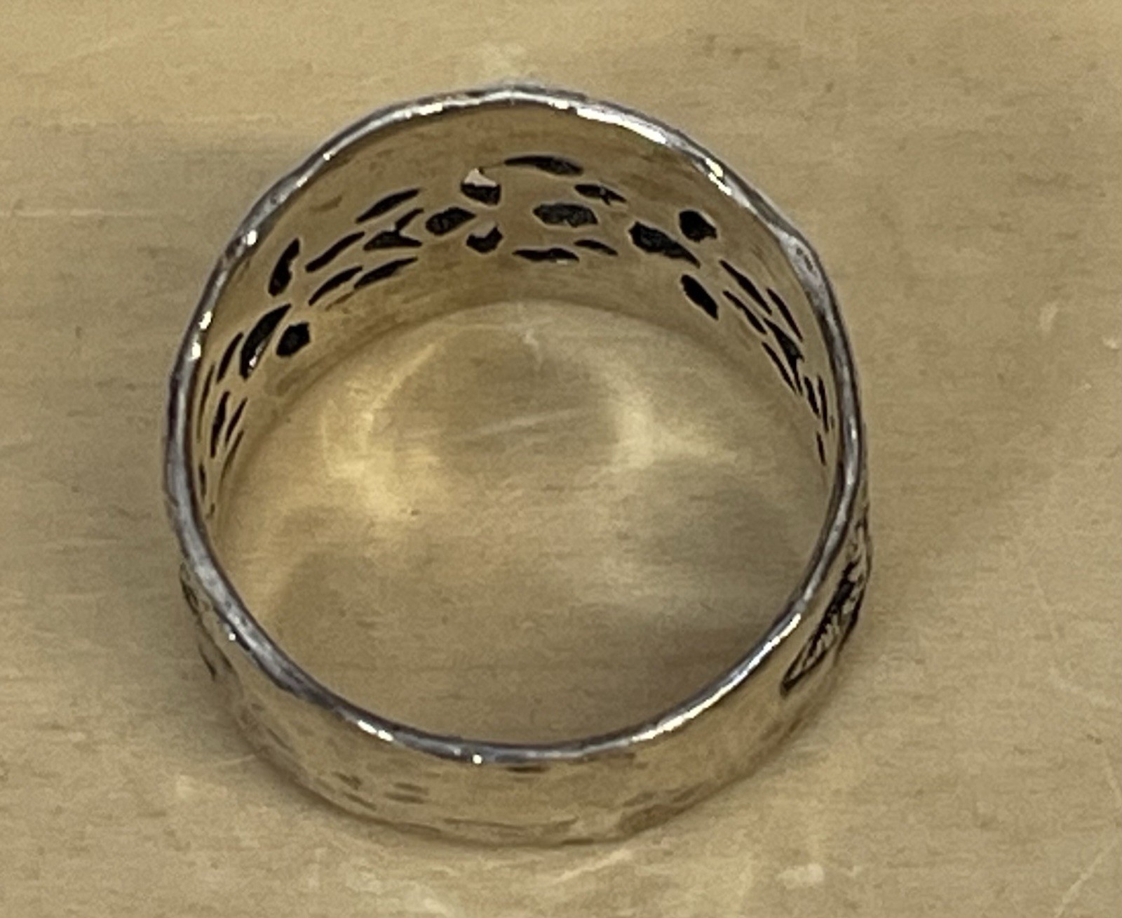 ISRAEL PZ PAZ Sterling Silver Wide Filigree Hammered Band Size 9 Ring 5.4g